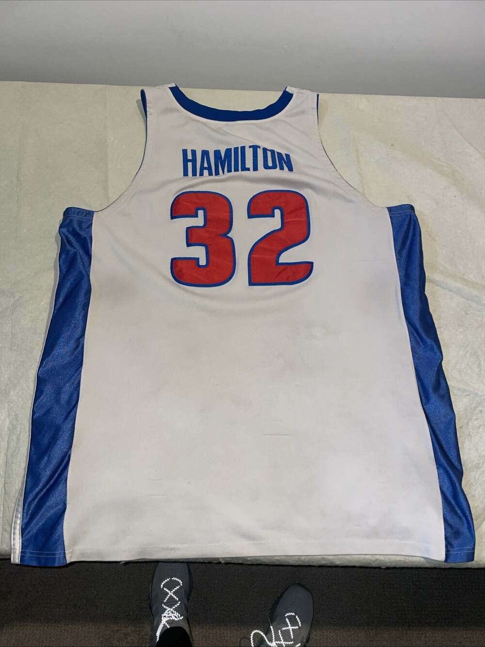 Authentic Nike Richard Hamilton DETROIT PISTONS JERSEY White Euc Sewn Mens 56